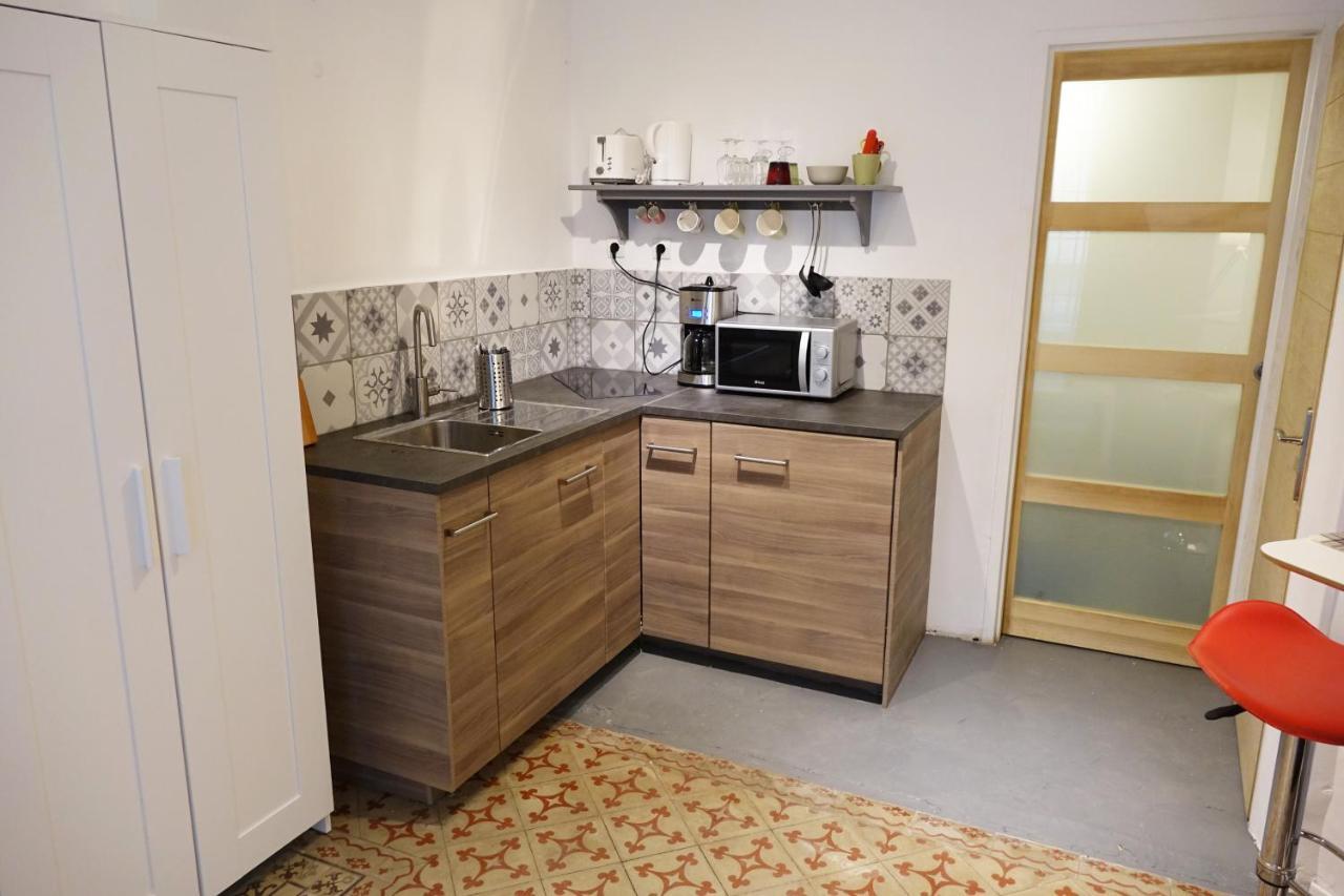 אביניון Studio Charmant Intra-Muros מראה חיצוני תמונה